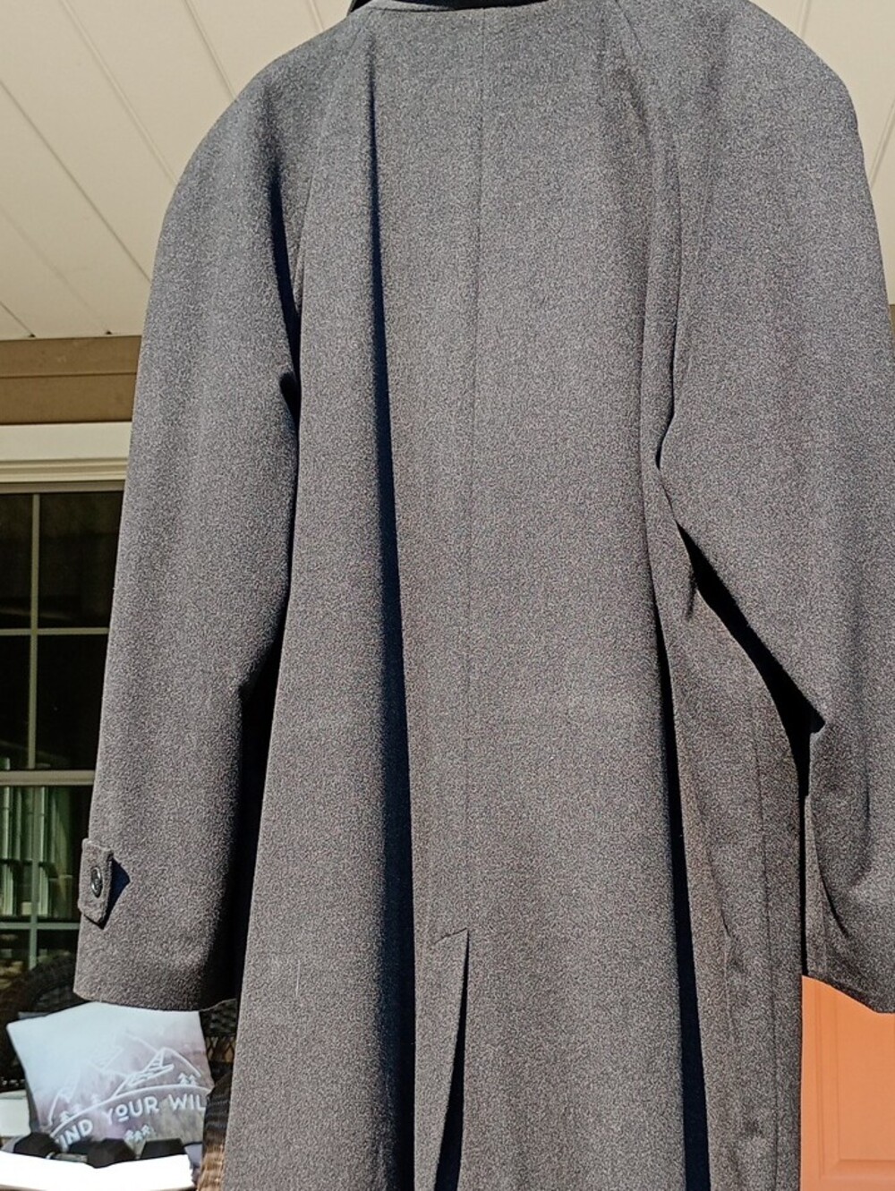 Emanuel Ungaro Gray Cashmere Trench Coat - Picture 2 of 6